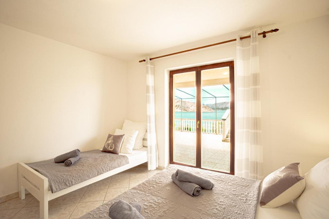 Bepic Quiet Location On A Beautiful Bay Apartment Metajna Ngoại thất bức ảnh